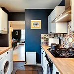 Holiday home 2 Bed In Oc-j30368 *